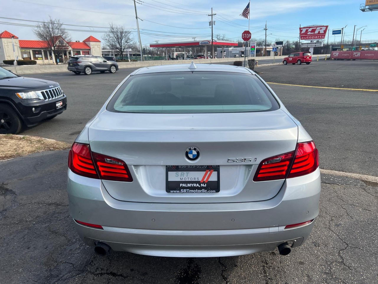 BMW 5-Series 535i 2011