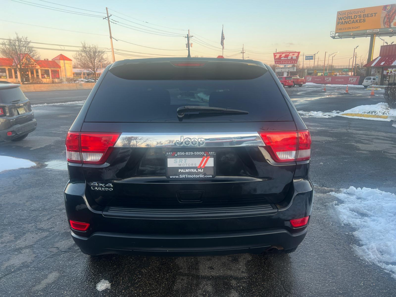 Jeep Grand Cherokee Laredo 4WD 2012