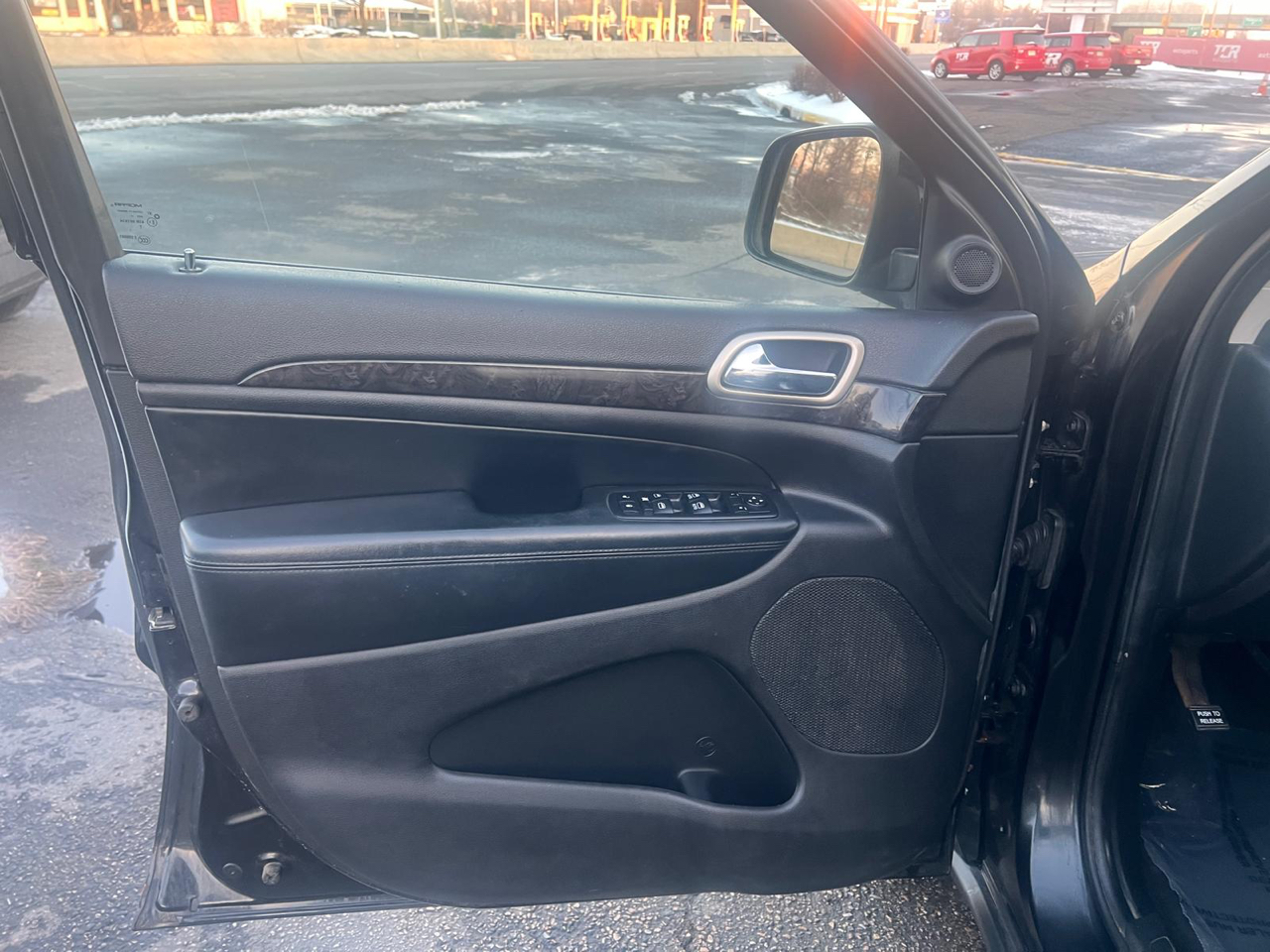 Jeep Grand Cherokee Laredo 4WD 2012