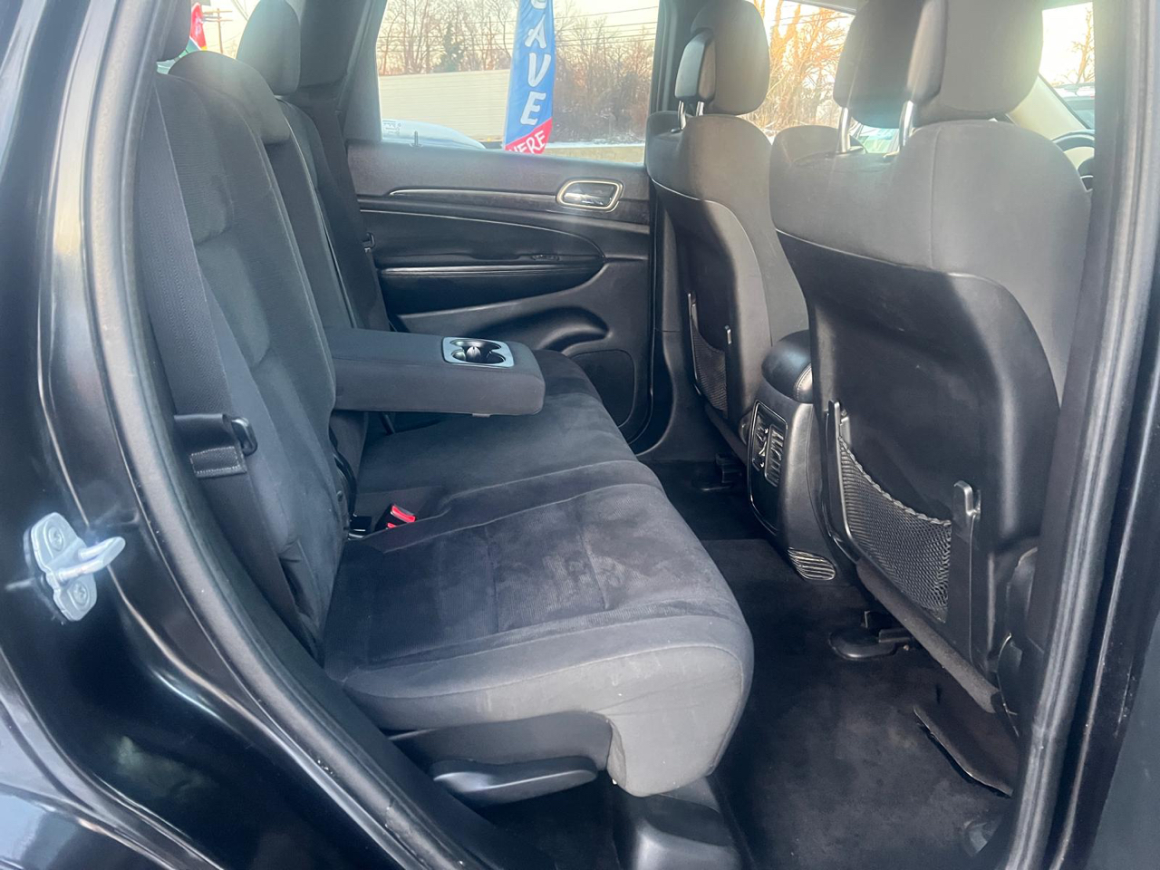 Jeep Grand Cherokee Laredo 4WD 2012