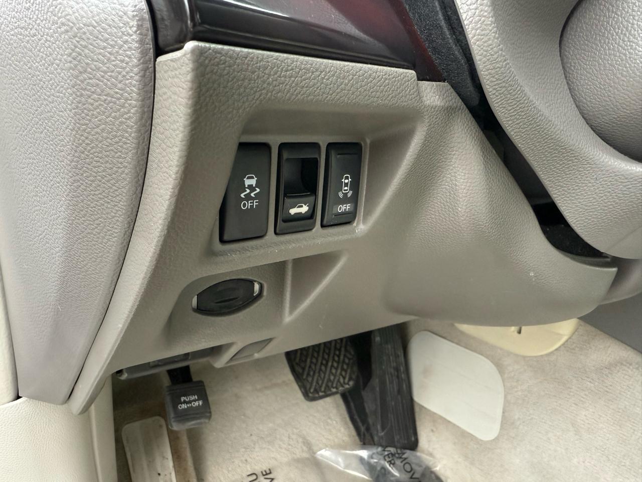 Infiniti G Sedan 37x AWD 2012