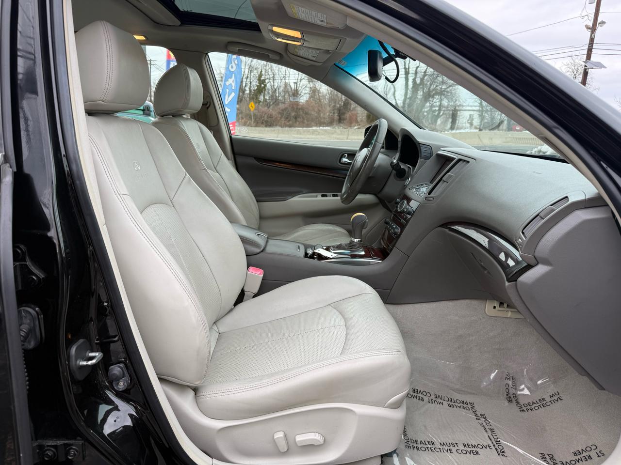 Infiniti G Sedan 37x AWD 2012