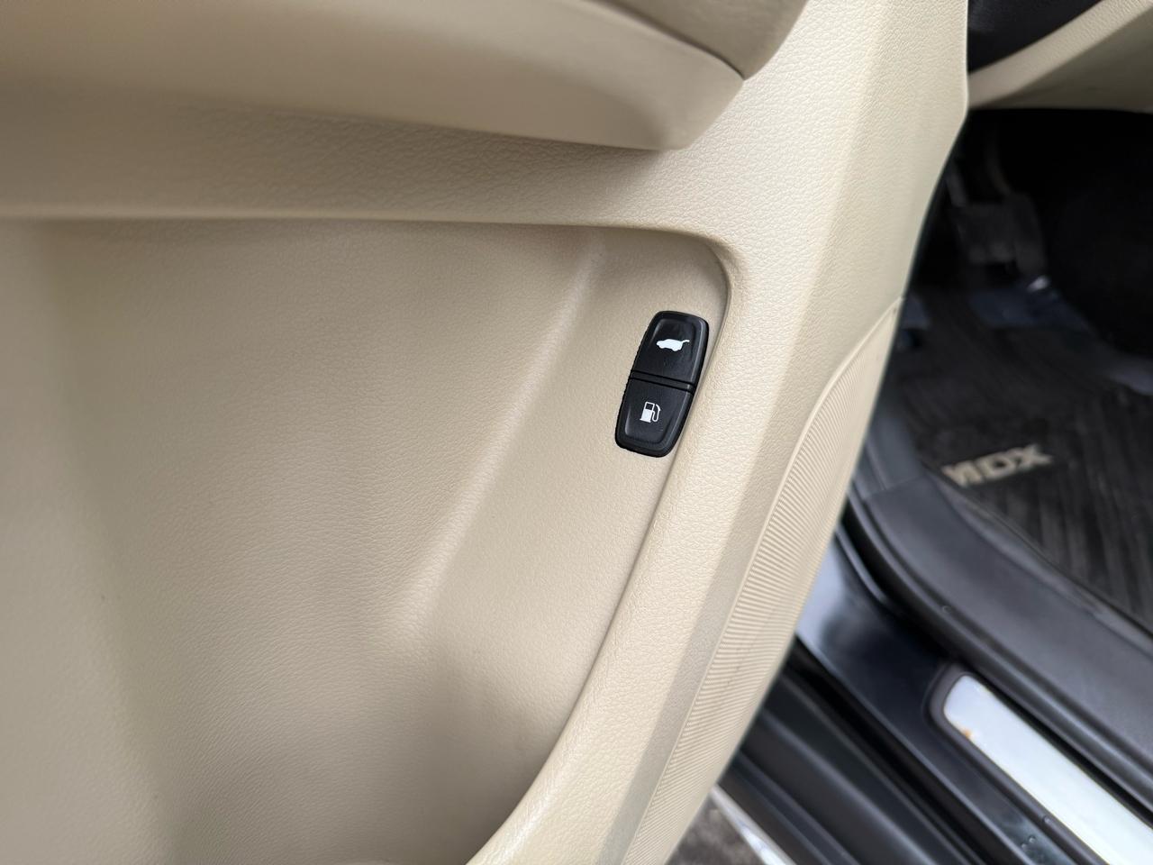 Acura MDX SH-AWD 9-Spd AT 2018