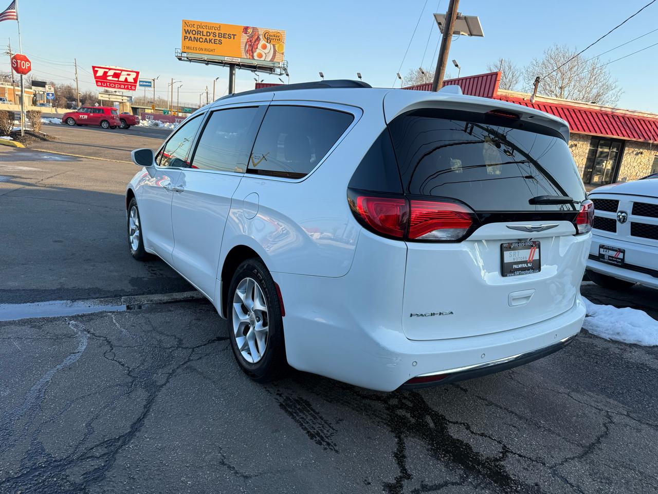Chrysler Pacifica Touring Plus 2018