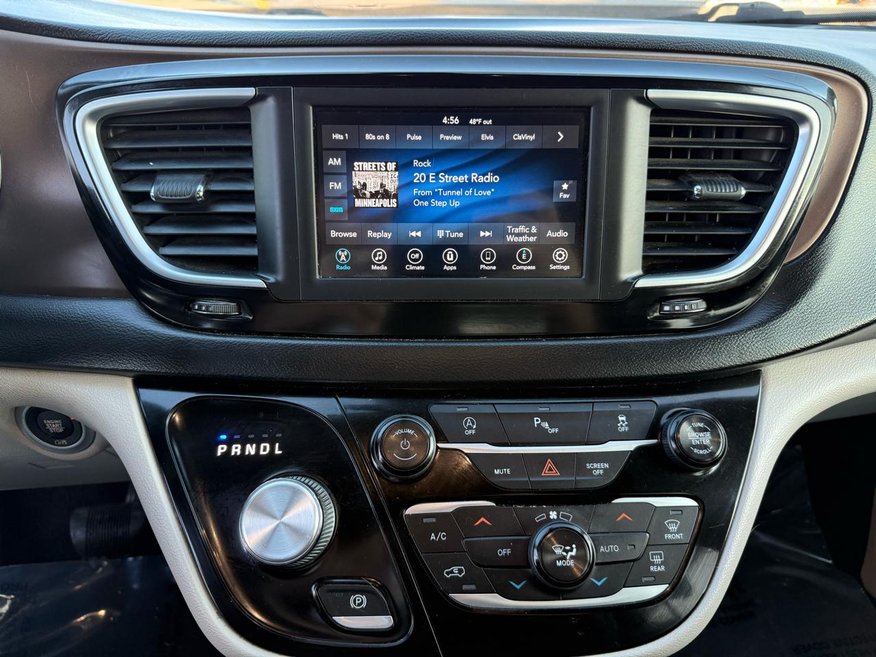 Chrysler Pacifica Touring Plus 2018