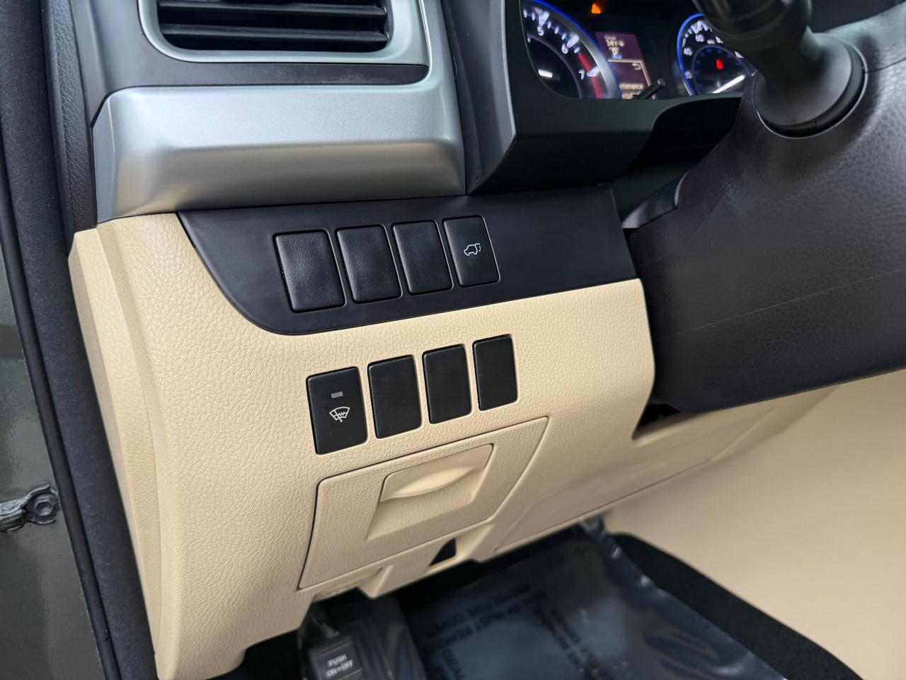 Toyota Highlander XLE AWD V6 2015