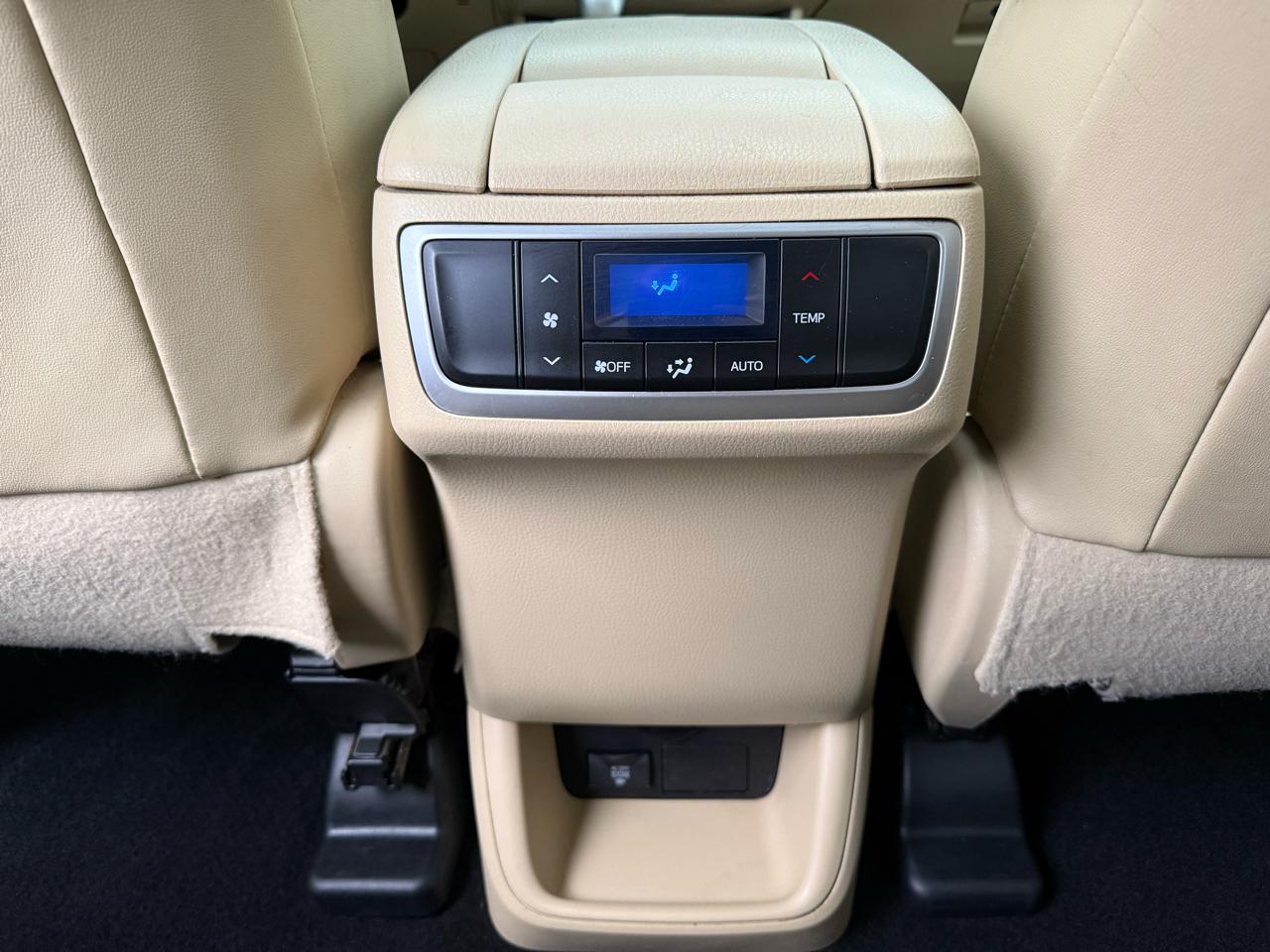 Toyota Highlander XLE AWD V6 2015