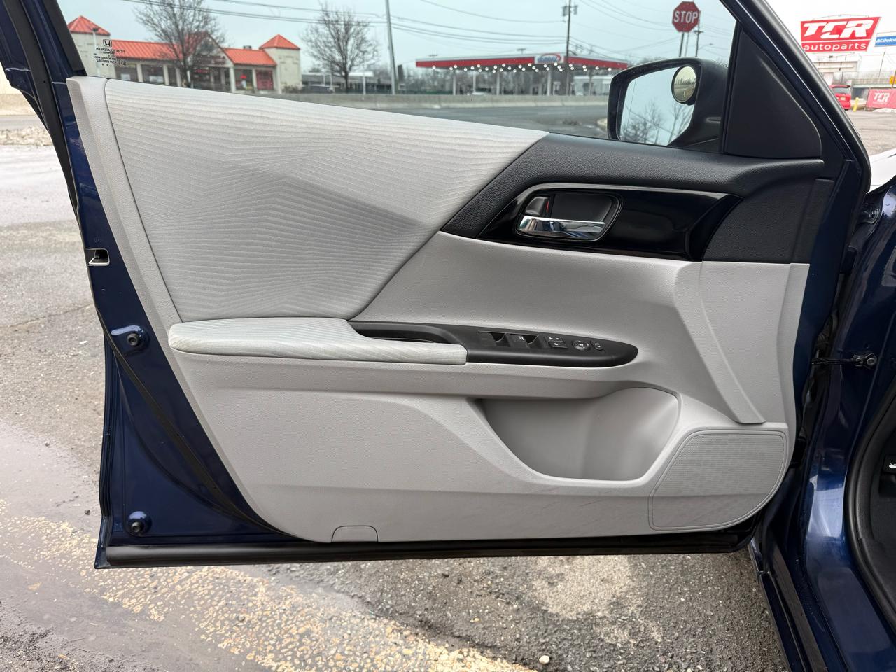 Honda Accord LX Sedan CVT 2016