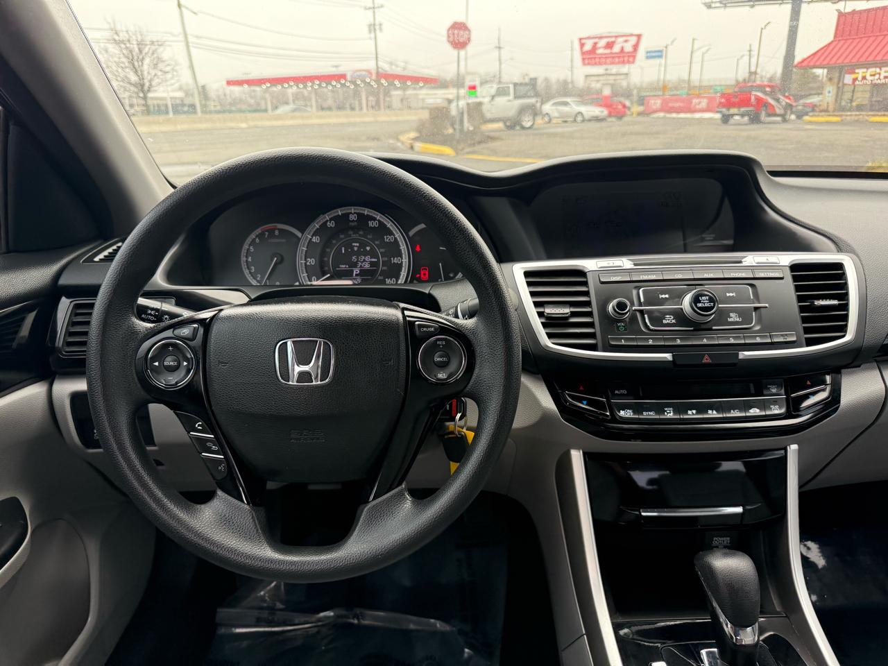 Honda Accord LX Sedan CVT 2016