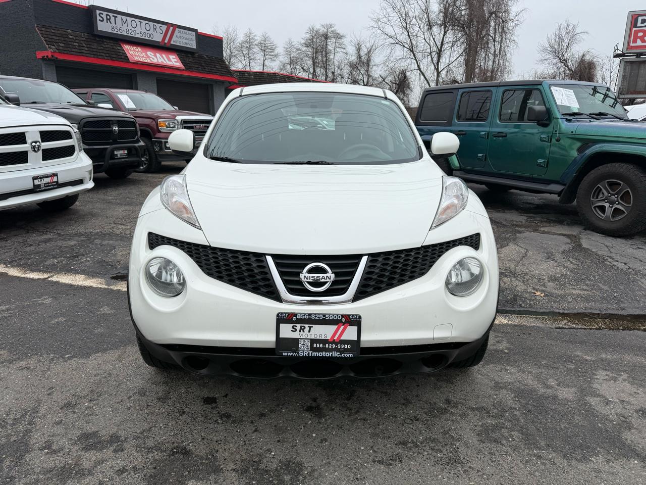 Nissan Juke AWD SV 2013
