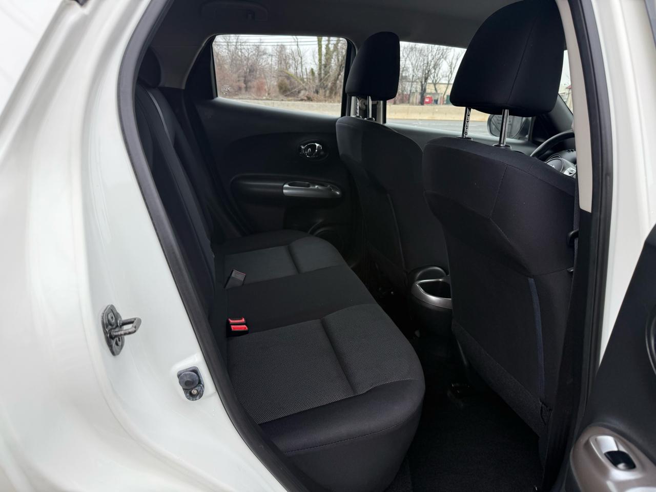 Nissan Juke AWD SV 2013