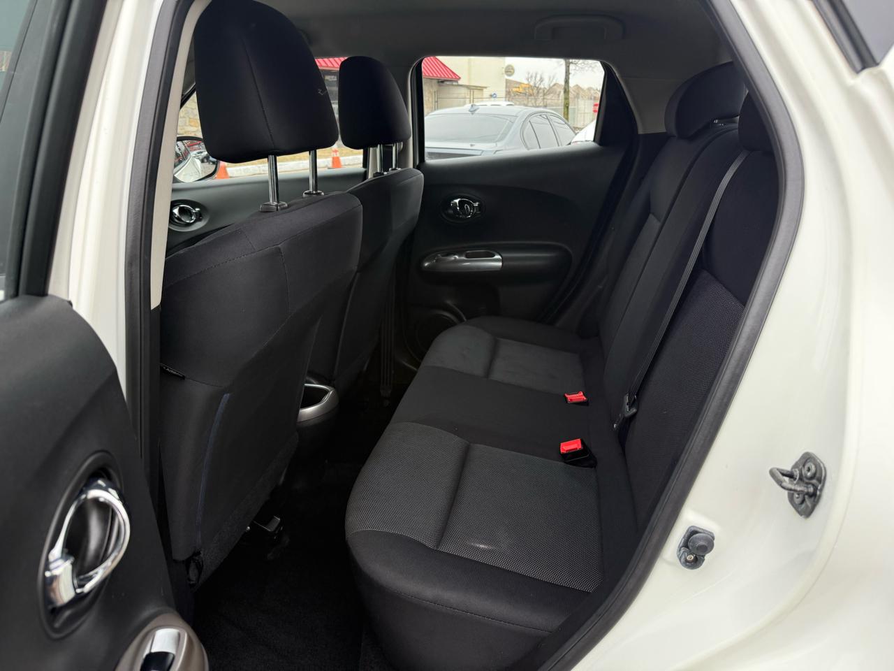 Nissan Juke AWD SV 2013