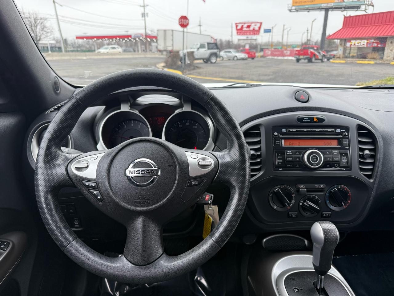 Nissan Juke AWD SV 2013