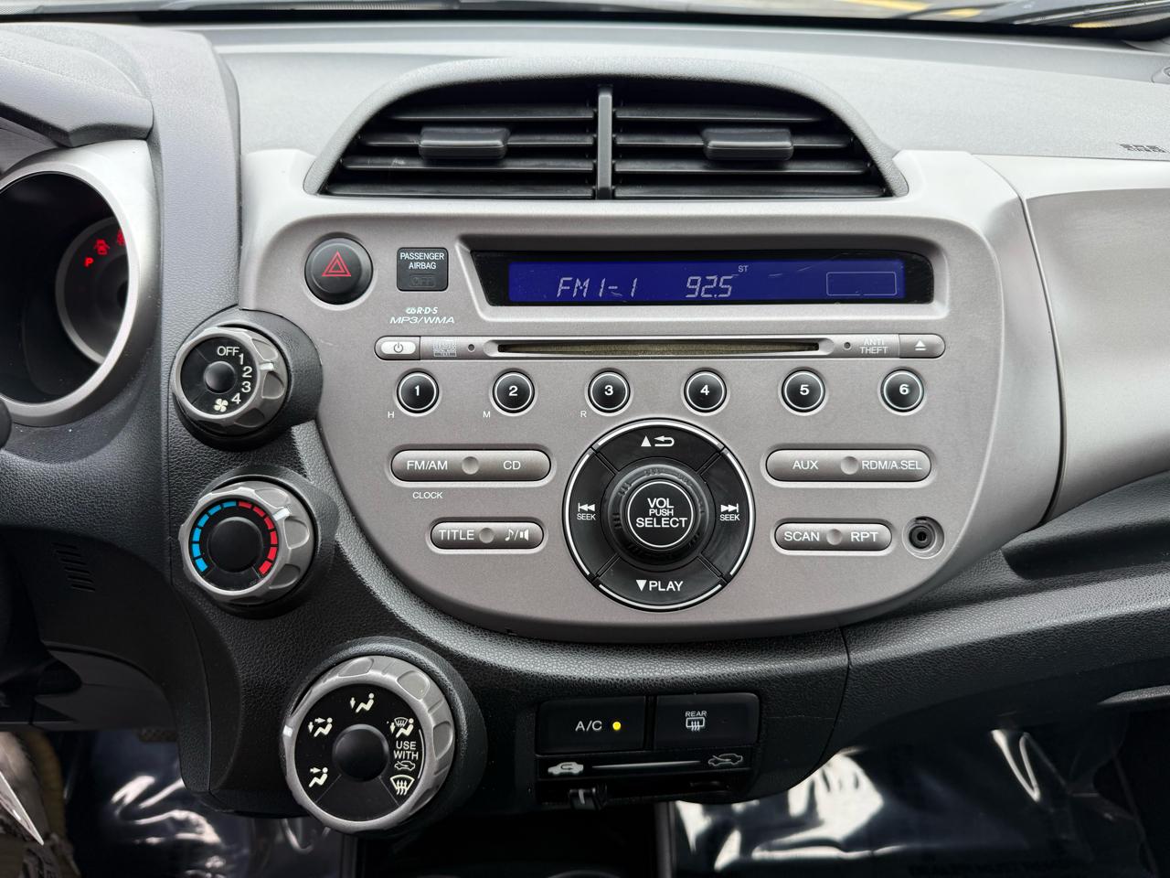 Honda Fit Sport 5-Speed AT 2009