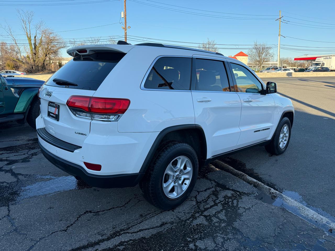 Jeep Grand Cherokee Laredo 4WD 2017