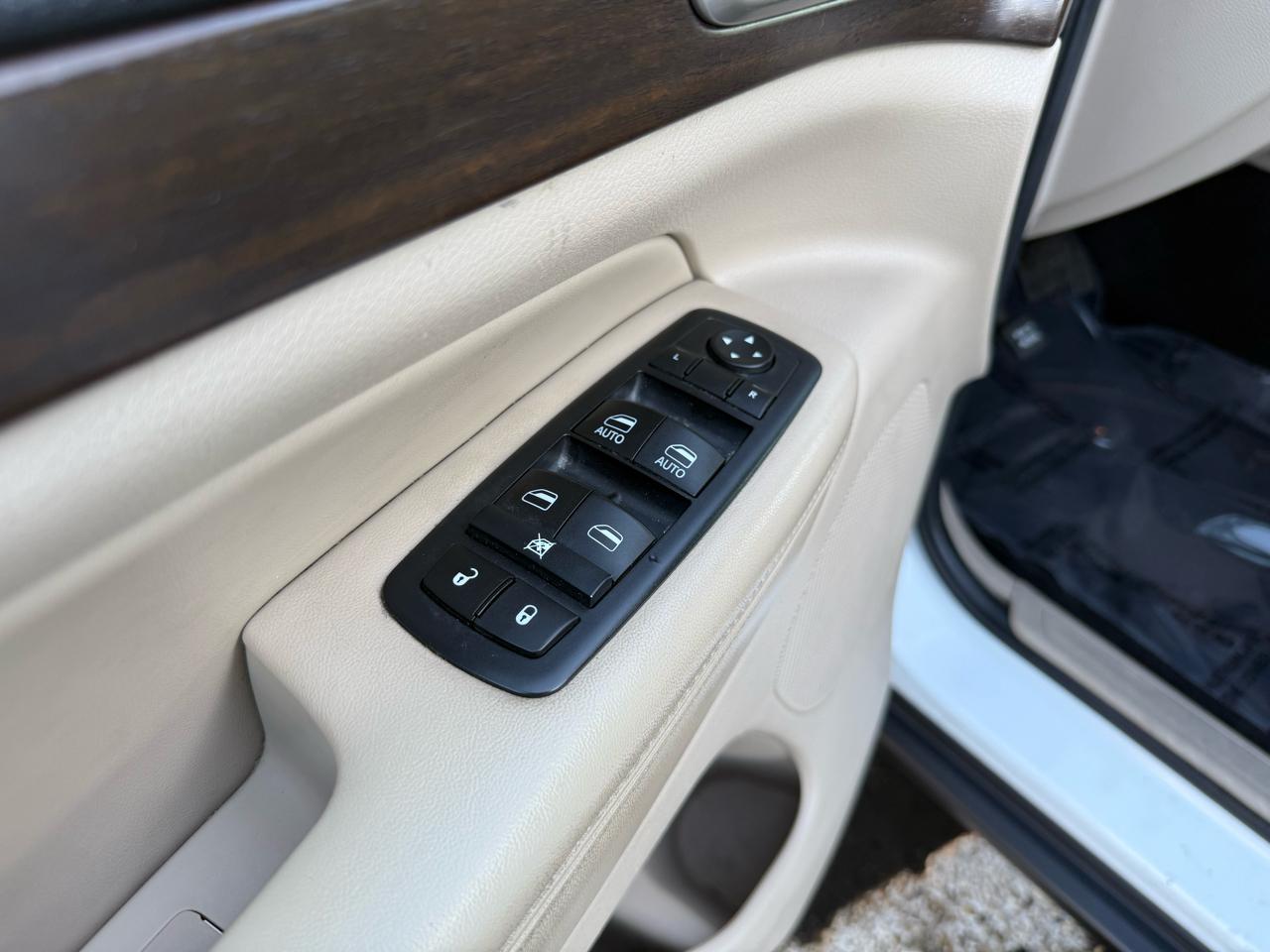 Jeep Grand Cherokee Laredo 4WD 2017