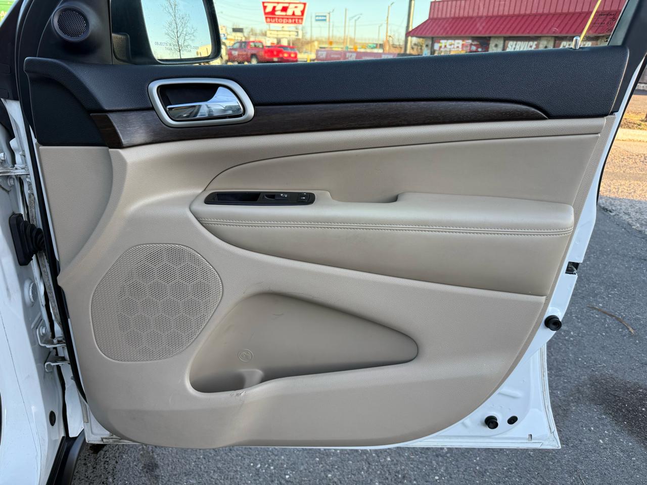 Jeep Grand Cherokee Laredo 4WD 2017