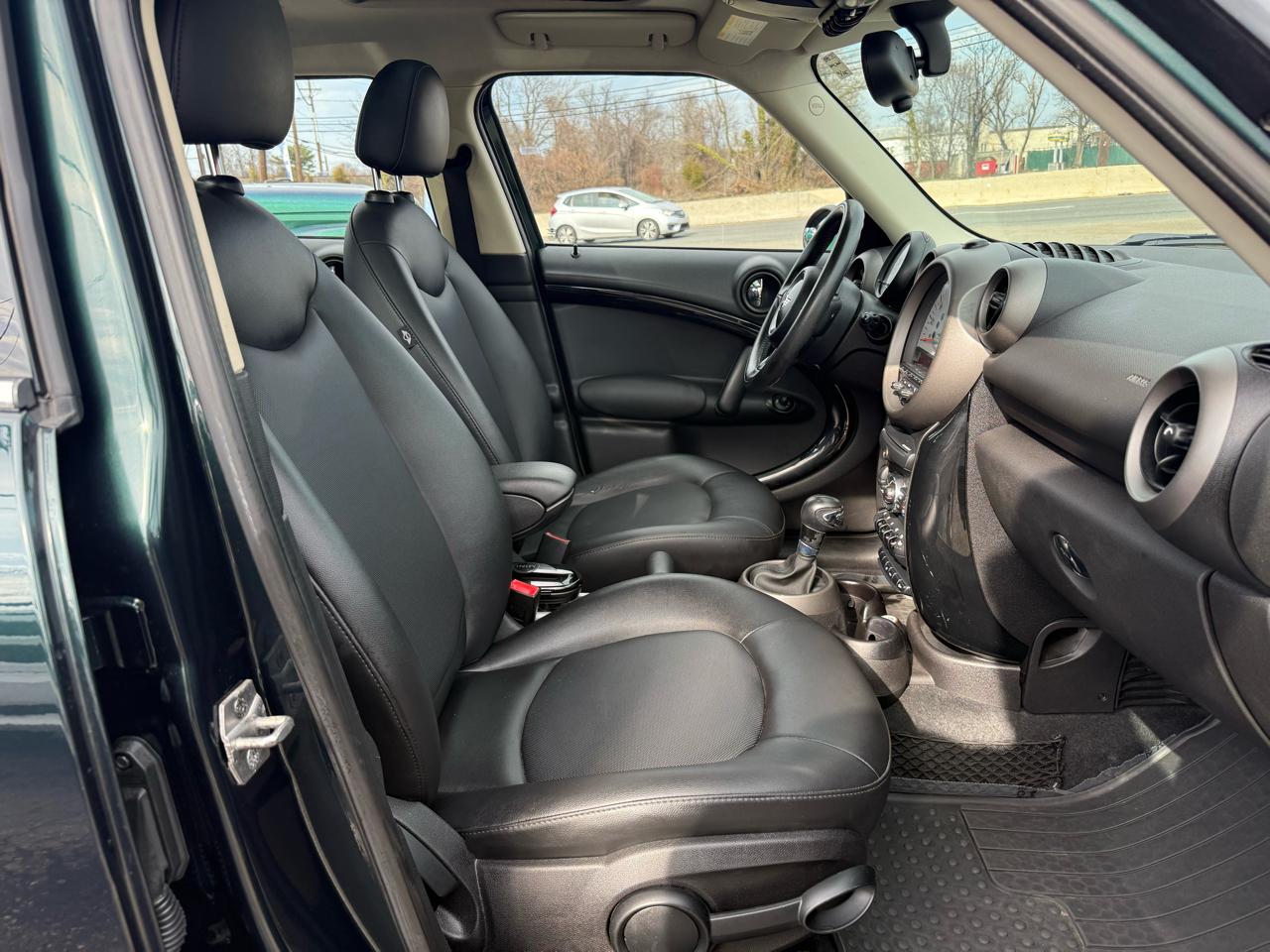 MINI Countryman Base 2012