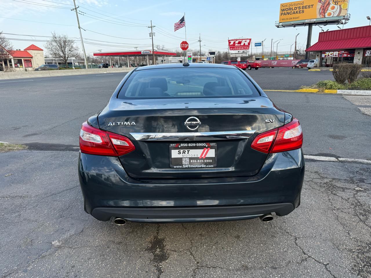 Nissan Altima 2.5 SV Sedan 2017