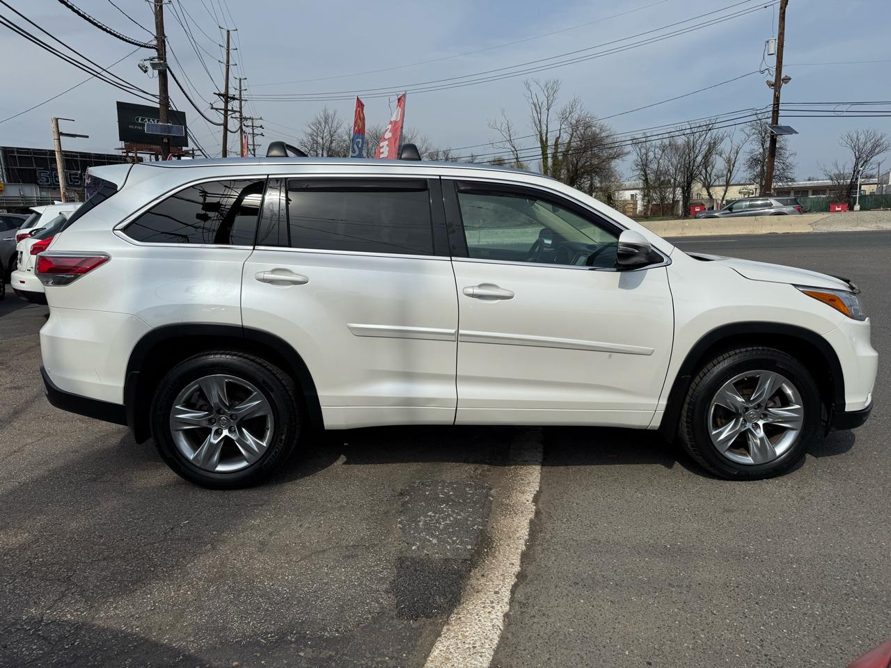 Toyota Highlander Limited AWD V6 2014