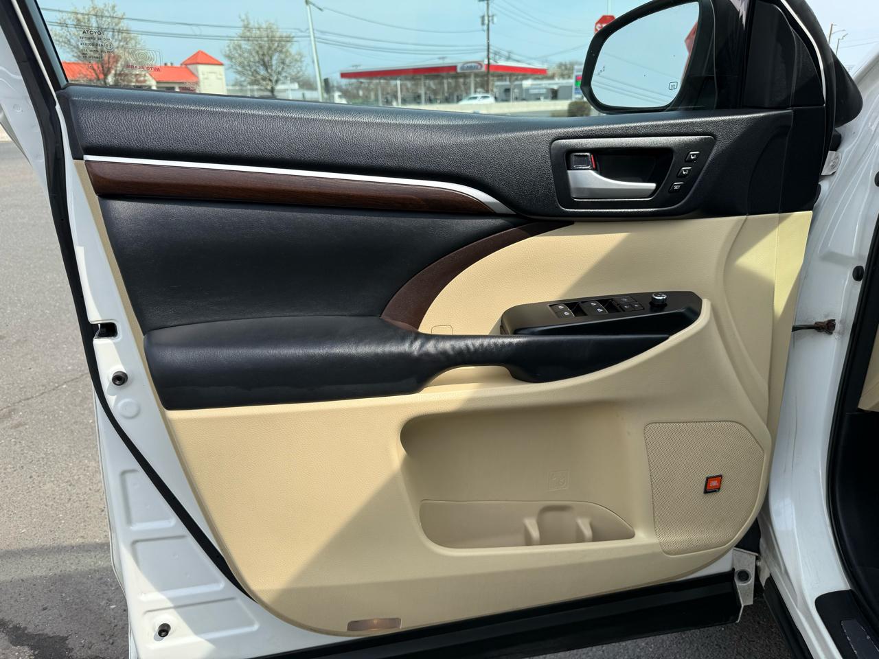 Toyota Highlander Limited AWD V6 2014