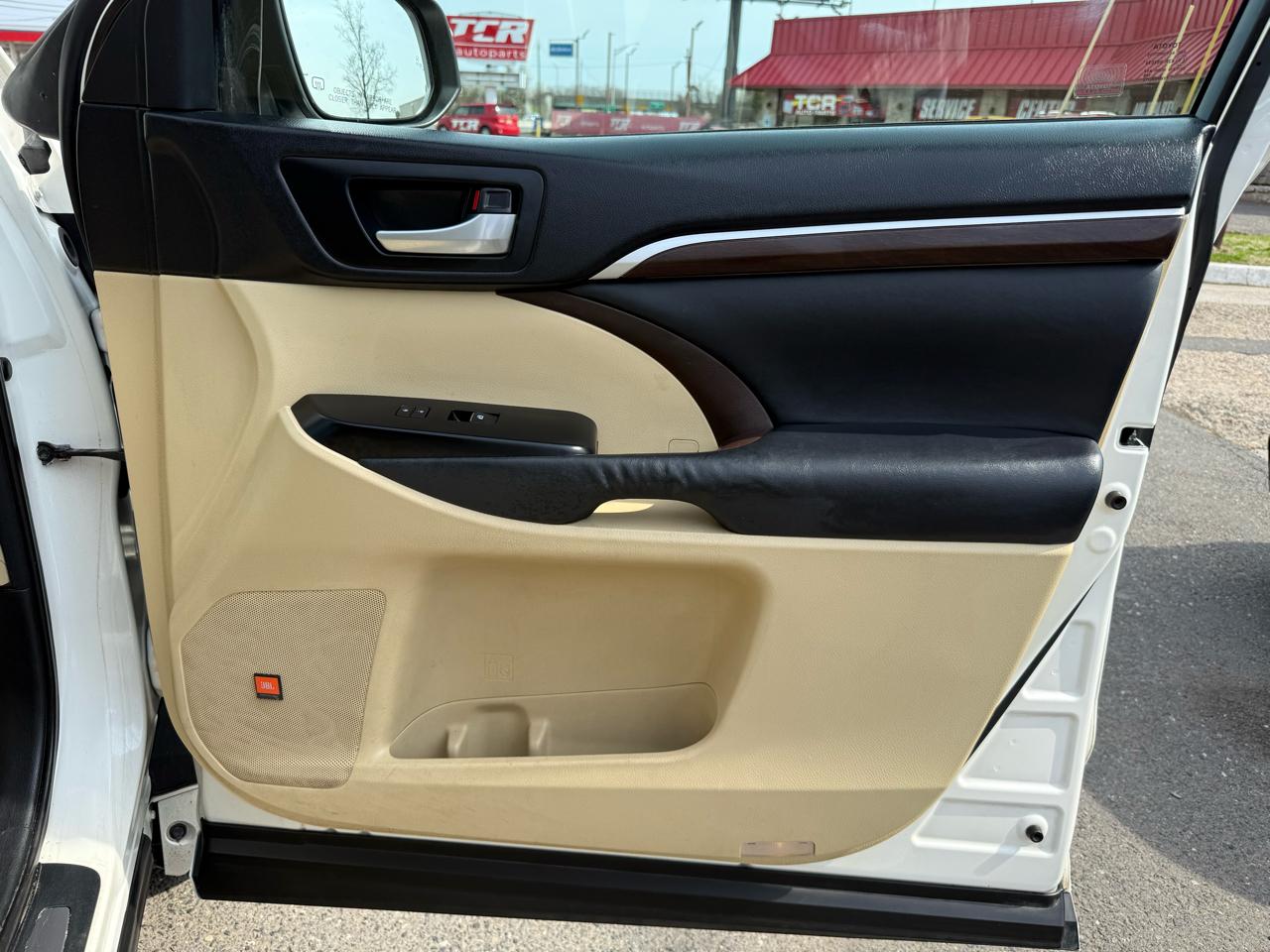 Toyota Highlander Limited AWD V6 2014