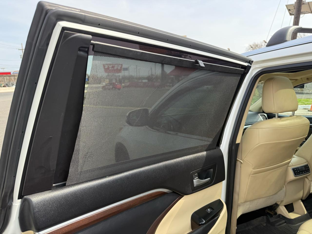 Toyota Highlander Limited AWD V6 2014