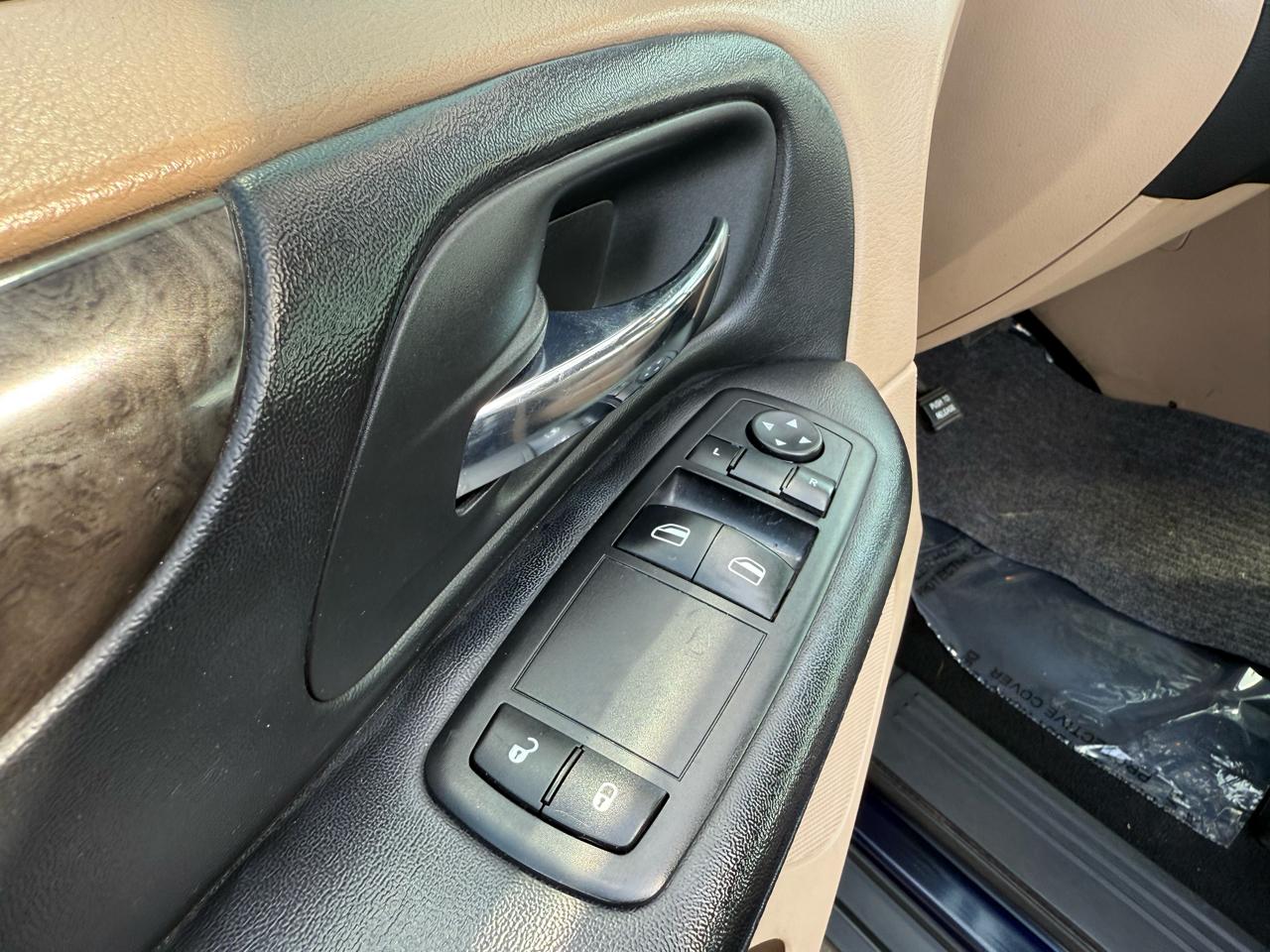 Dodge Grand Caravan SE 2015