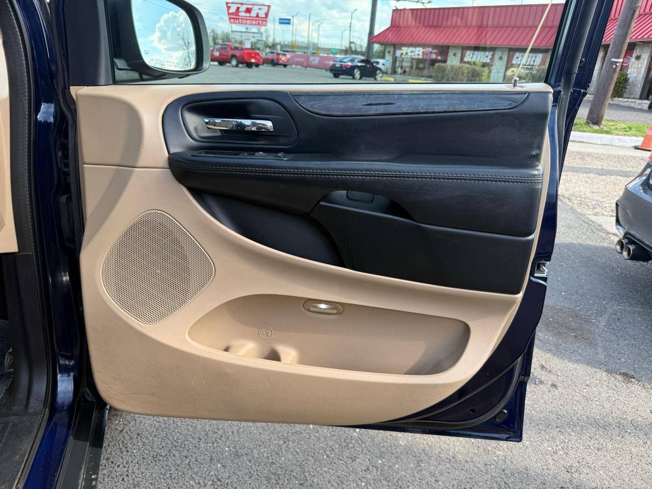 Dodge Grand Caravan SE 2015