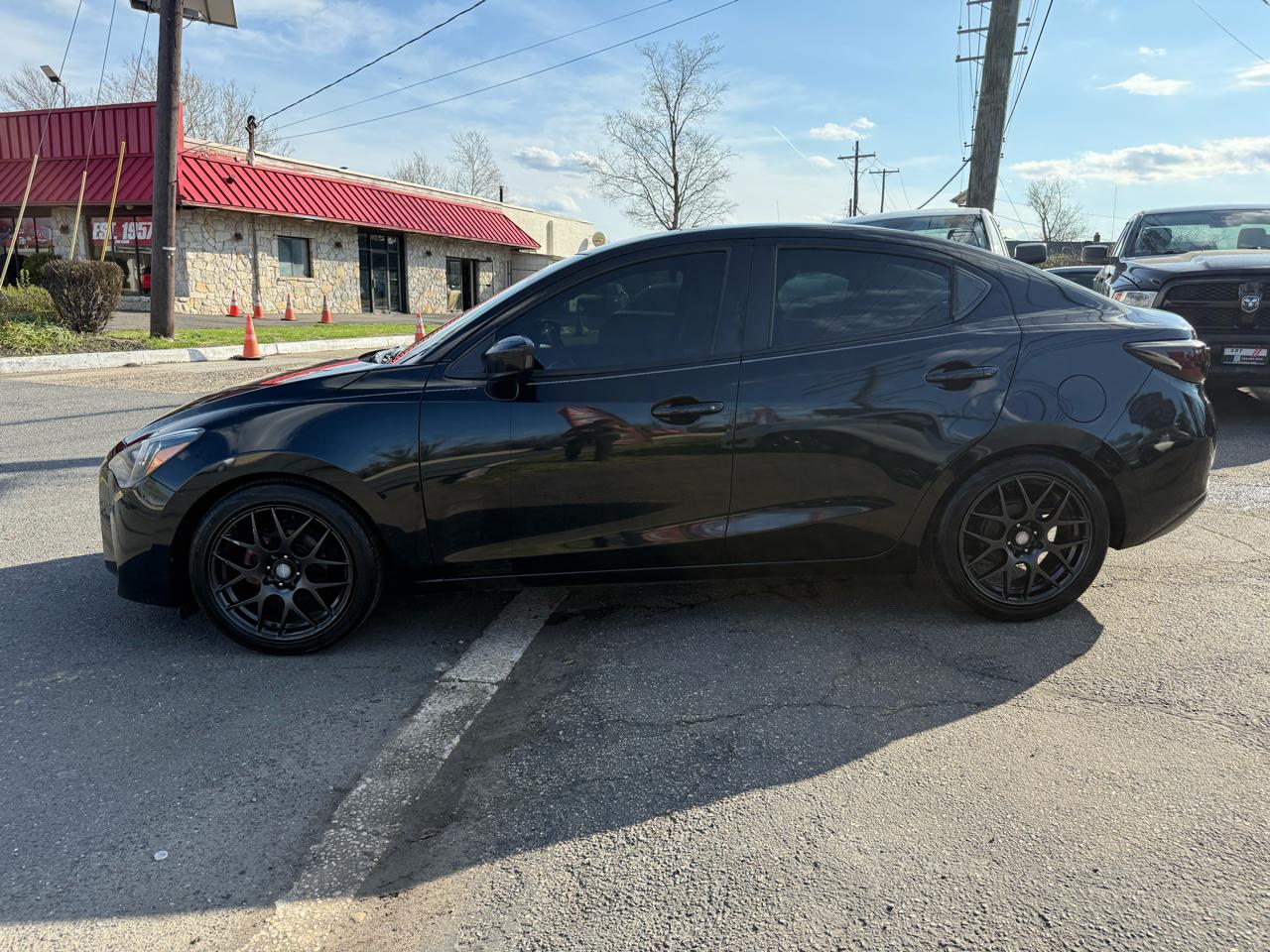 Toyota Yaris iA 6A 2018