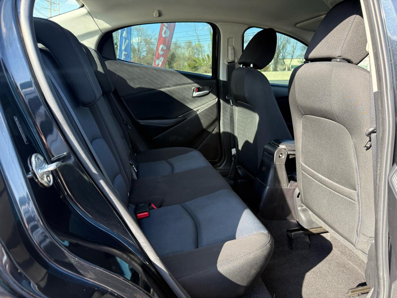 Toyota Yaris iA 6A 2018