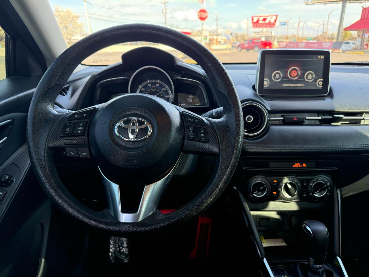Toyota Yaris iA 6A 2018