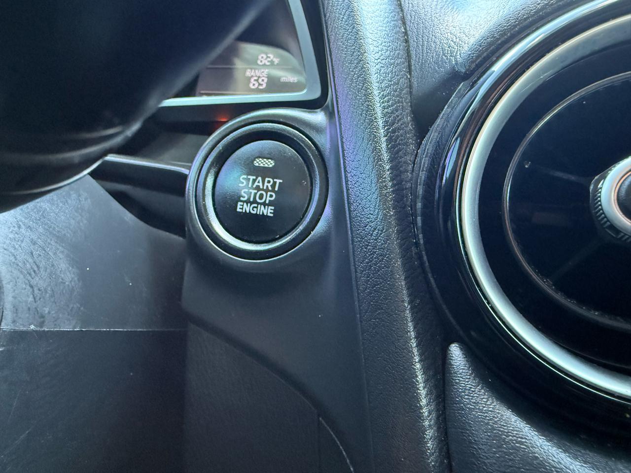 Toyota Yaris iA 6A 2018