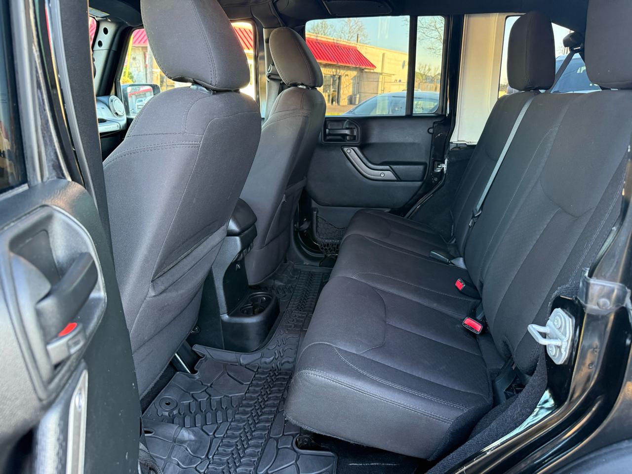 Jeep Wrangler Unlimited Sport 4WD 2017