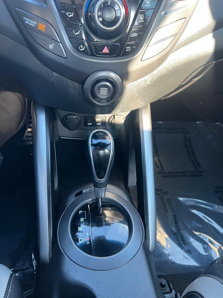 Hyundai Veloster Turbo 6MT 2016