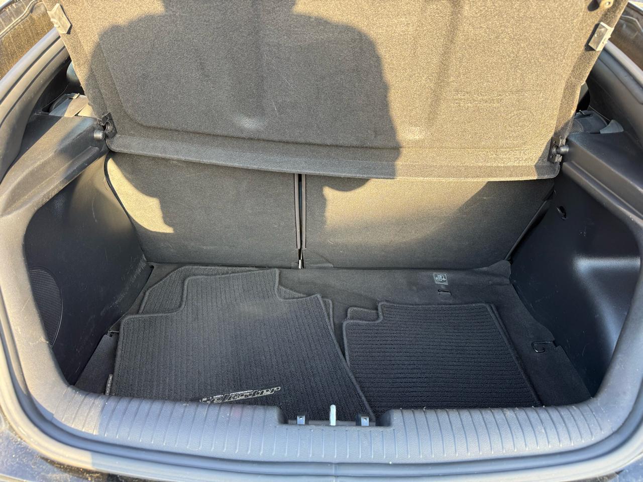 Hyundai Veloster Turbo 6MT 2016