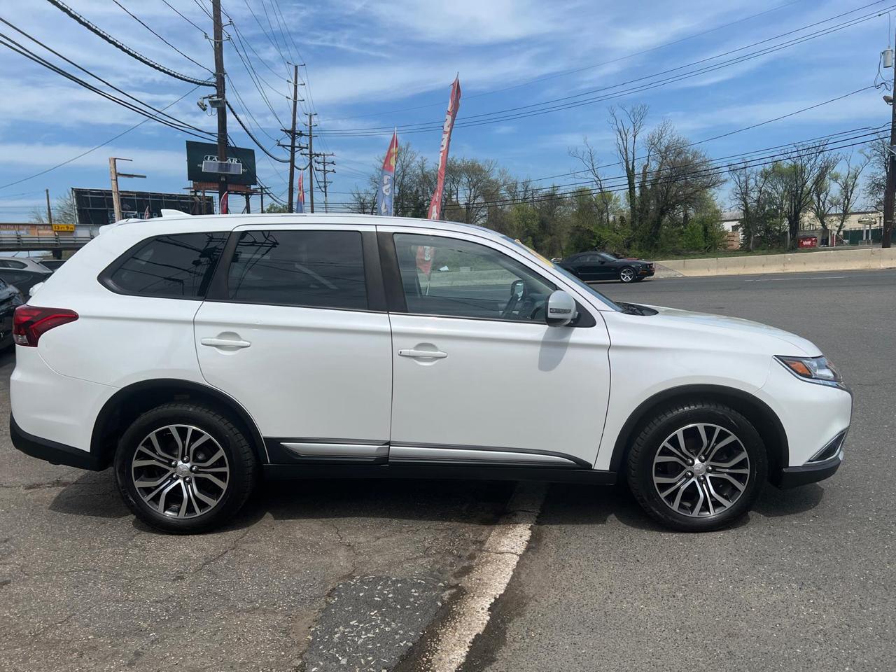 Mitsubishi Outlander SEL AWD 2018