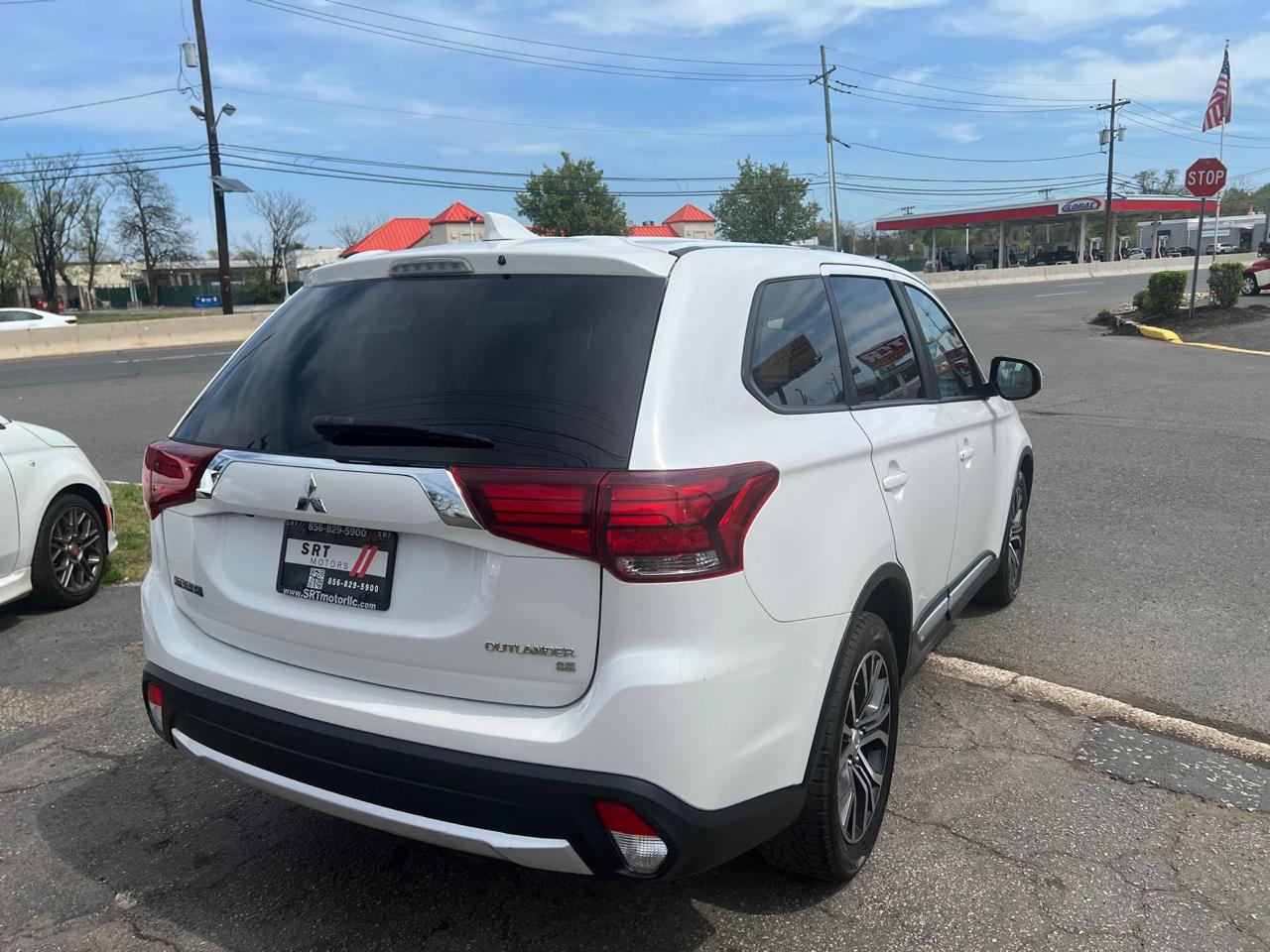 Mitsubishi Outlander SEL AWD 2018