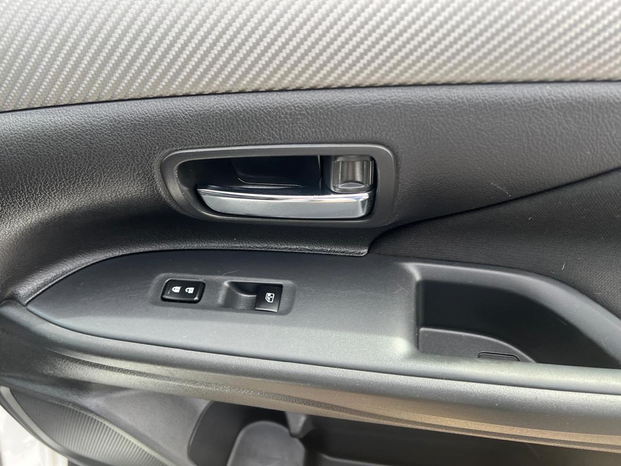 Mitsubishi Outlander SEL AWD 2018