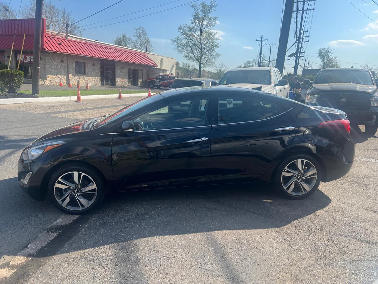 Hyundai Elantra Limited 2014