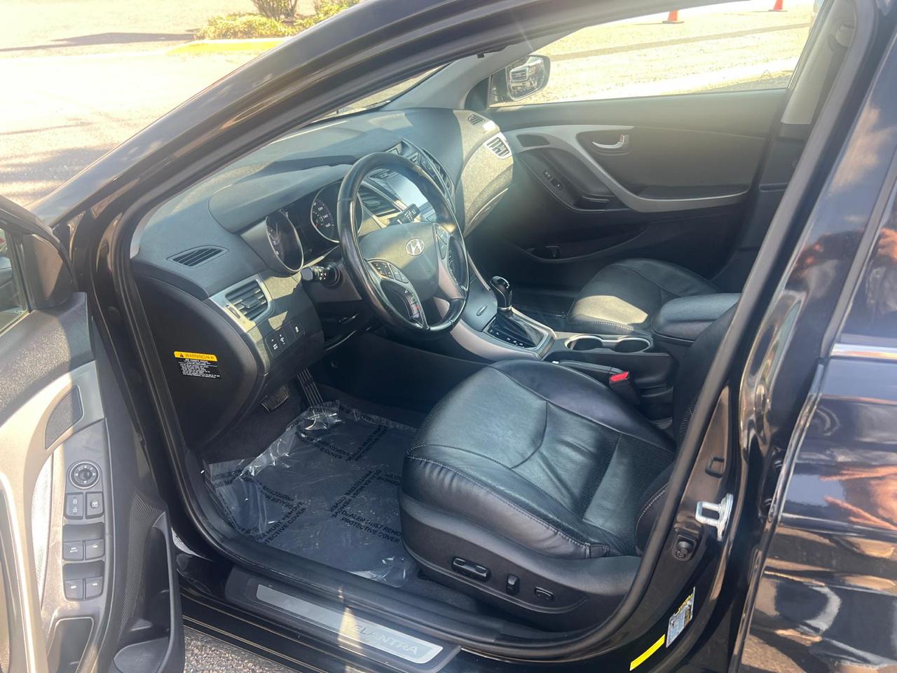 Hyundai Elantra Limited 2014