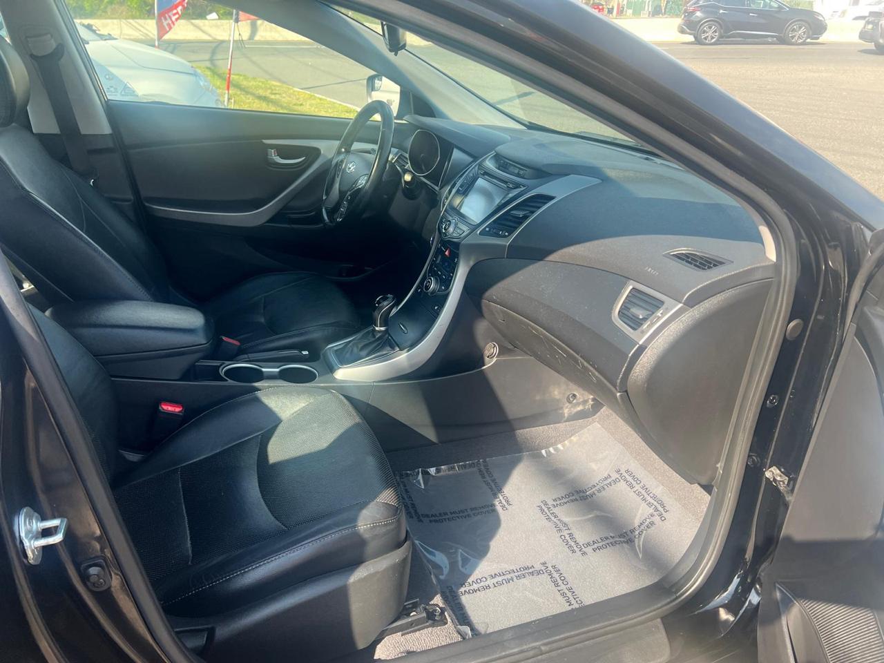 Hyundai Elantra Limited 2014