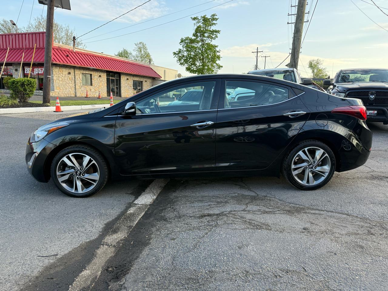 Hyundai Elantra Limited 2014