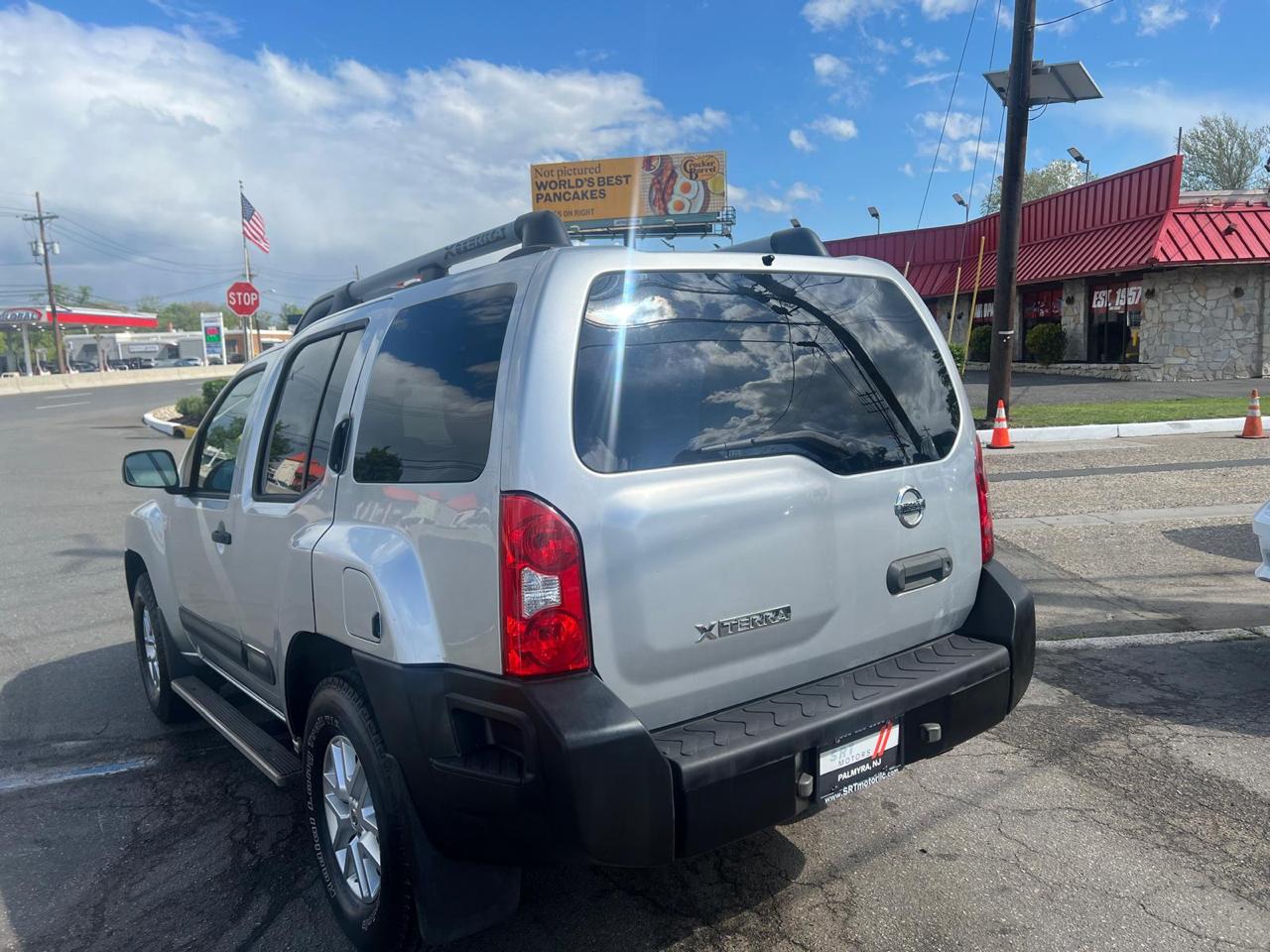 Nissan Xterra X 4WD 2014