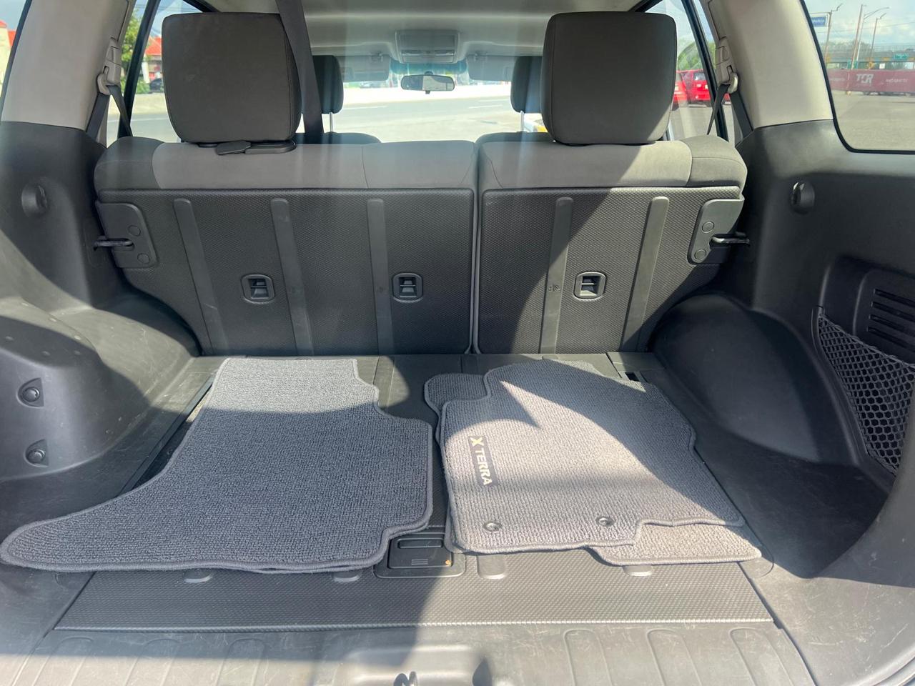 Nissan Xterra X 4WD 2014