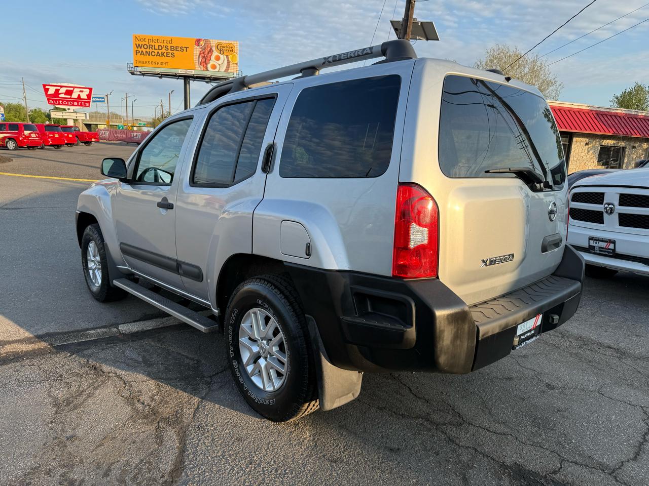 Nissan Xterra X 4WD 2014