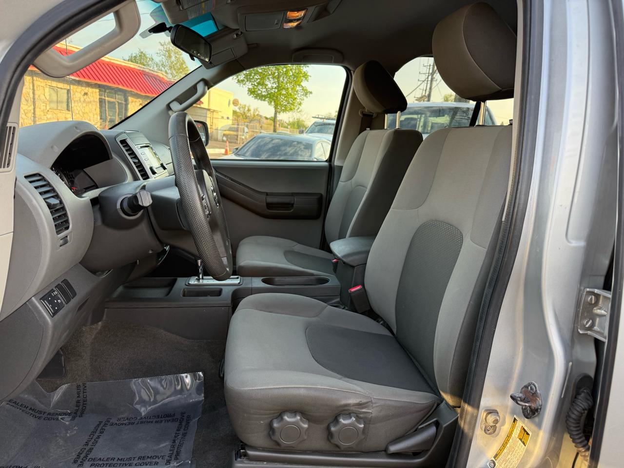 Nissan Xterra X 4WD 2014