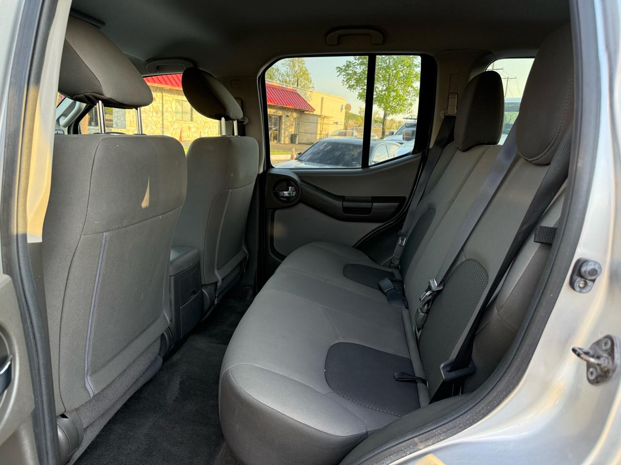 Nissan Xterra X 4WD 2014