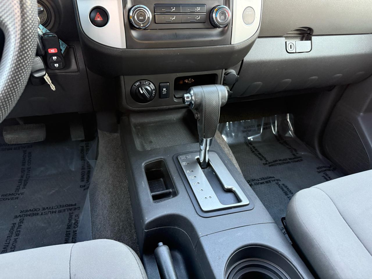 Nissan Xterra X 4WD 2014