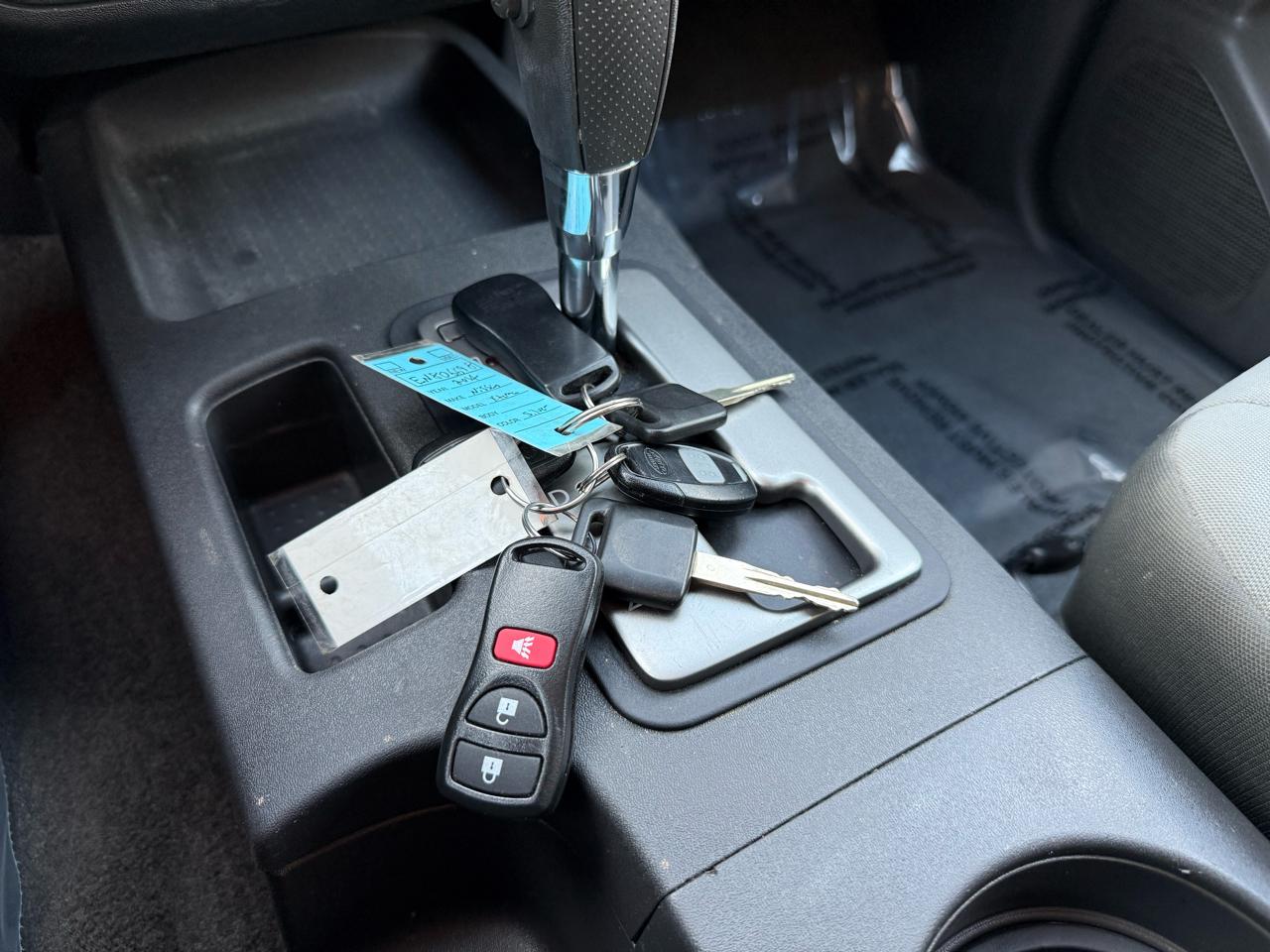 Nissan Xterra X 4WD 2014